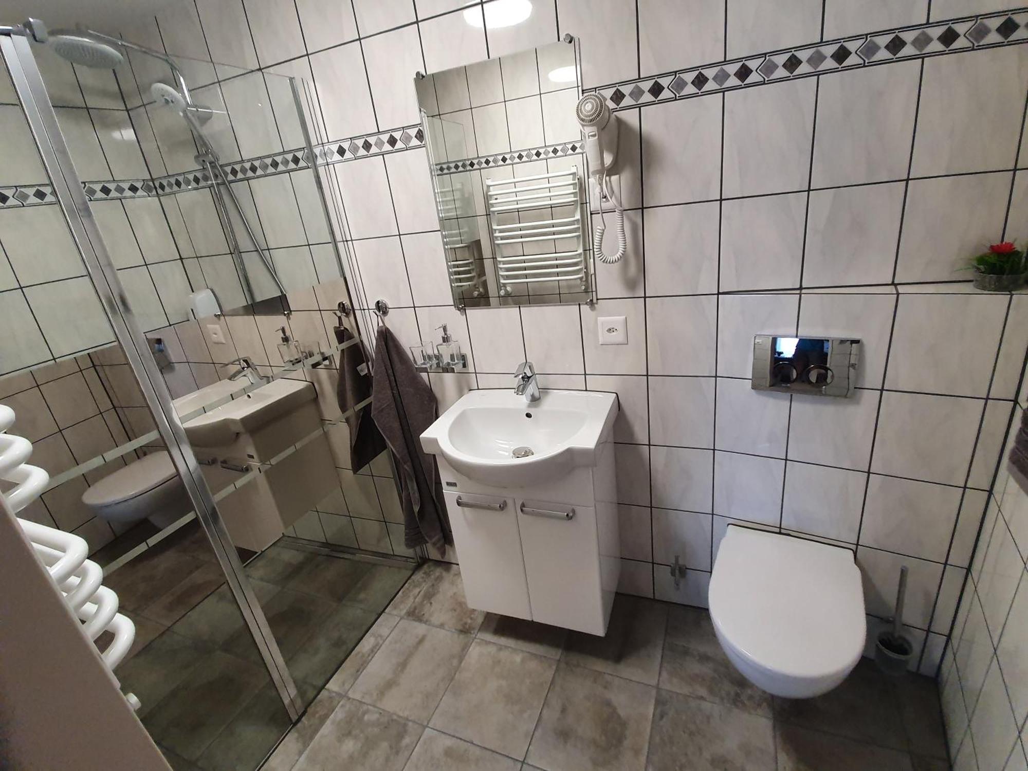 Gasthof Schwanen Radelfingen Room photo